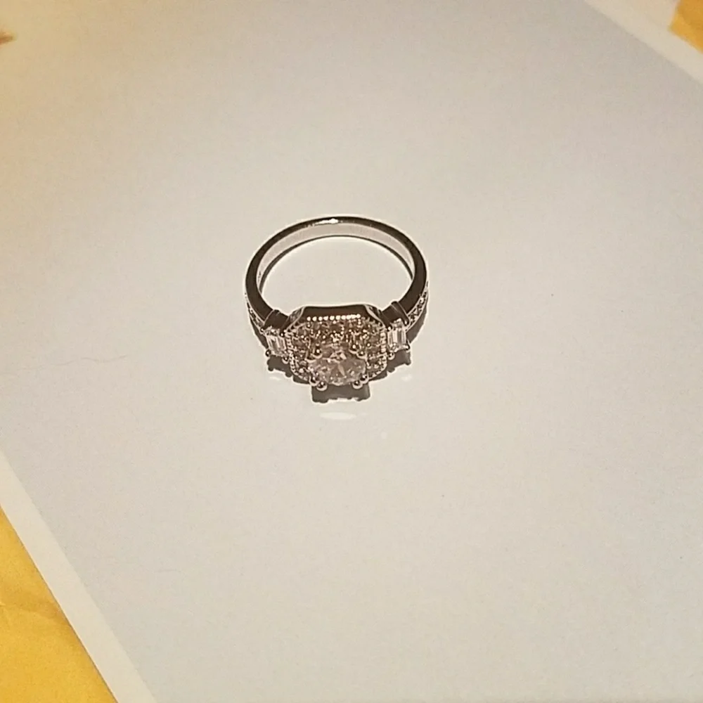 Sterling Silver Ring CZ Size 7 .925
